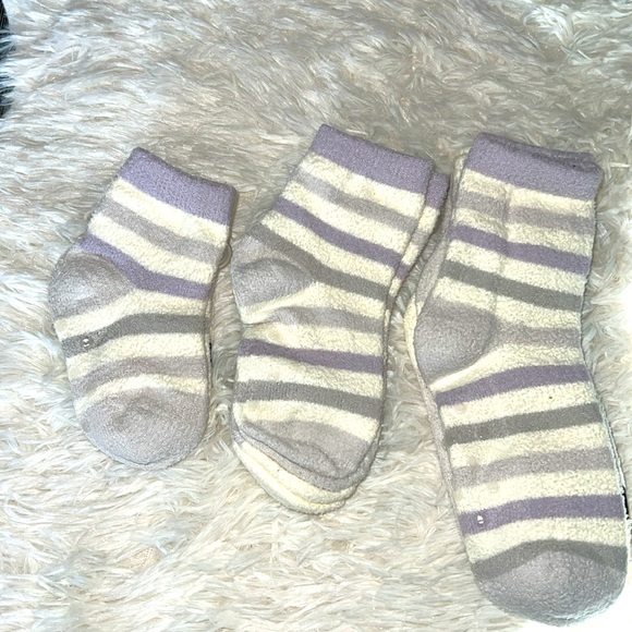 🧸Marshmallow Bear Crew Socks🧸 - Picture 2 of 5